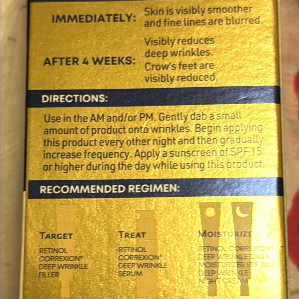 RoC Retinol Correxion Deep Wrinkle Filler - Picture 3 of 10